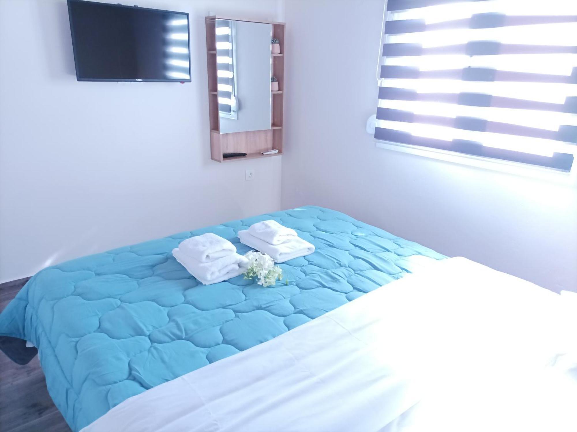 V&E'S Apartments Pigadhia  Luaran gambar